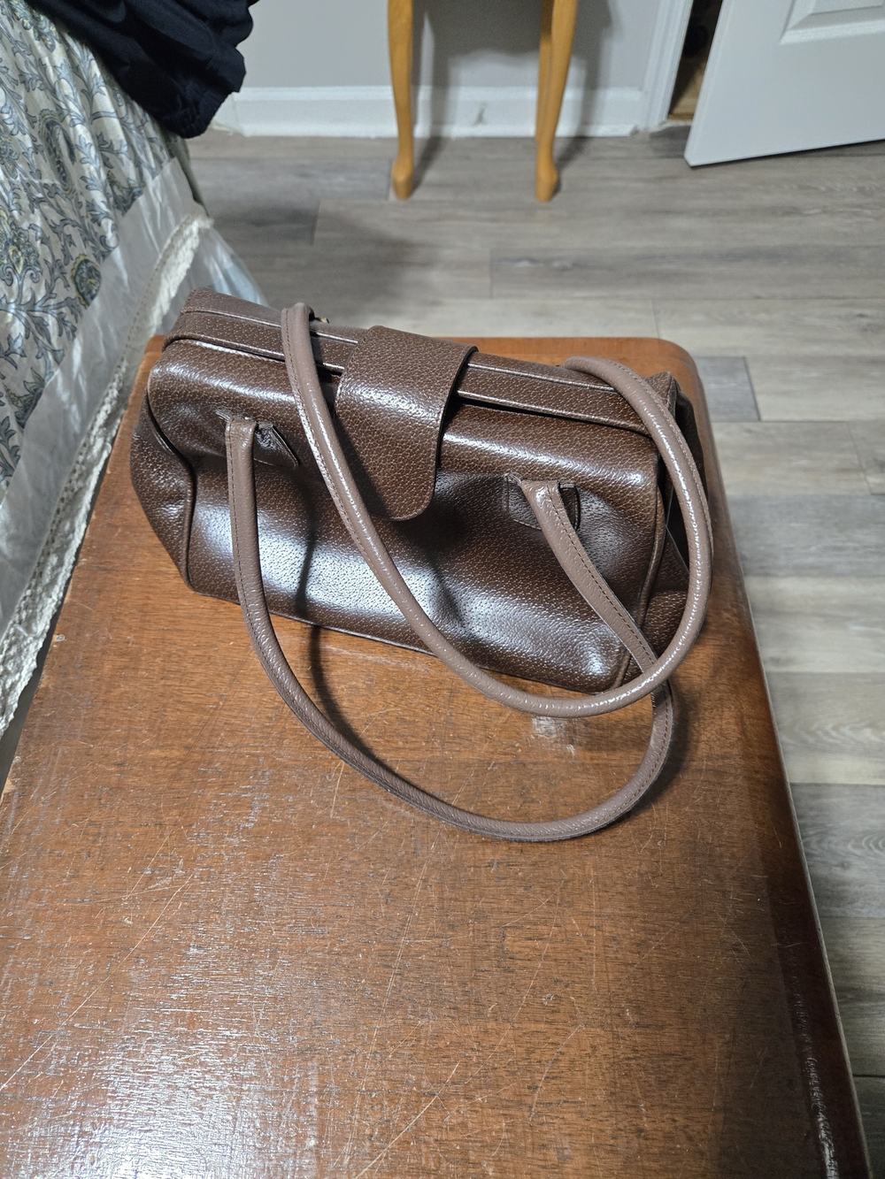 Elegant Brown Pebbled Leather Shoulder Bag
